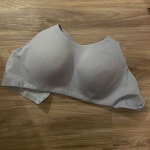 Lululemon air support high support sports bra size 40c